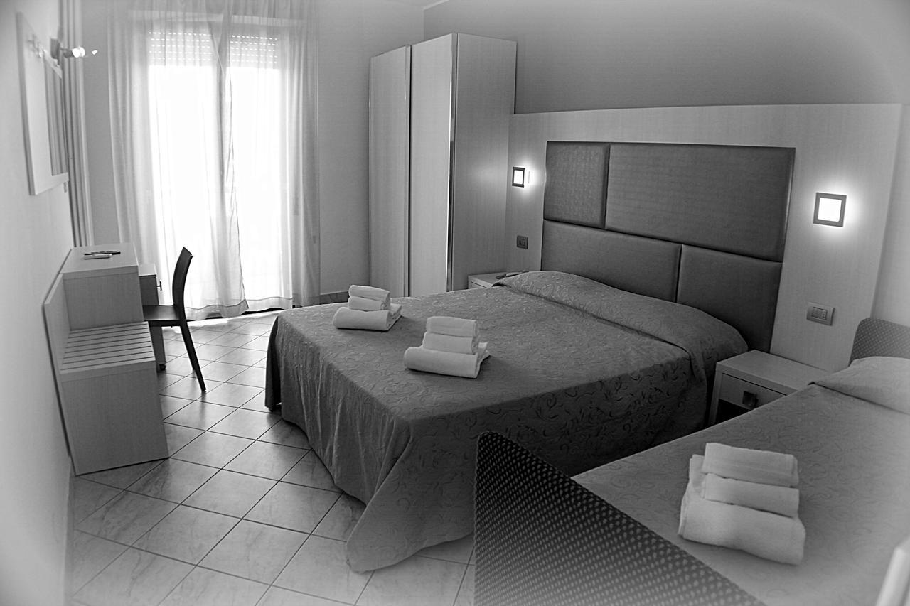 Hotel Adria Bellaria-Igea Marina Zimmer foto